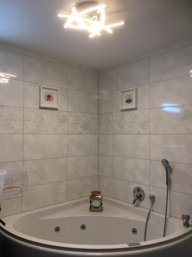 פלדברג Neue Ferienwohnung Mit Whirlpool Und Sauna In Der Residenz Grafenmatt Inklusive Hochschwarzwaldcard מראה חיצוני תמונה